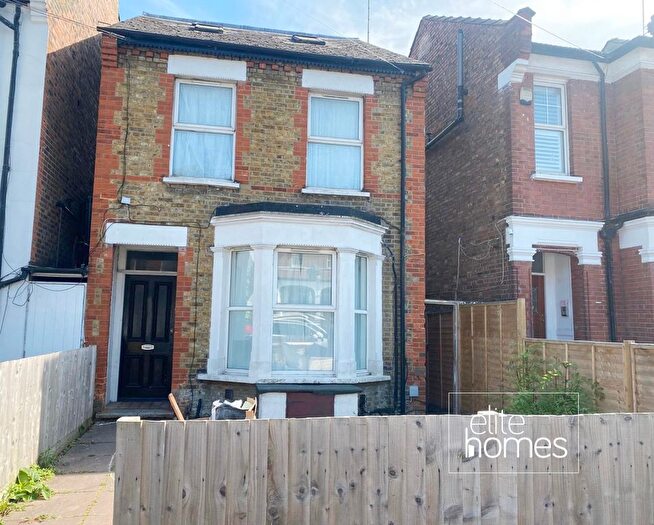 Studio To Rent In The Limes Avenue, New Southgate, N11