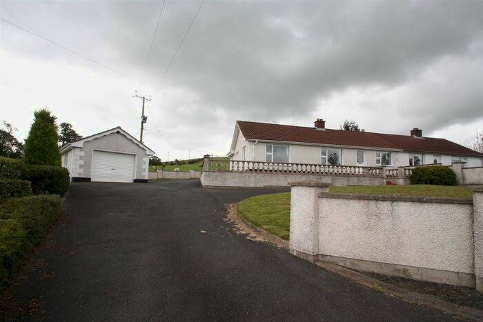 3 Bedroom Semi-Detached Bungalow For Sale In Mountain Terrace, Ballynahinch, BT24