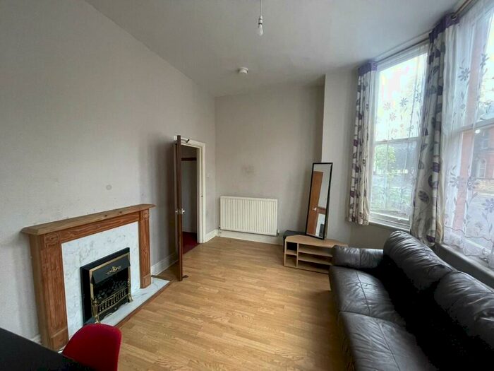 1 Bedroom Flat To Rent In Charnwood Street, Derby, Derbyshire, DE1