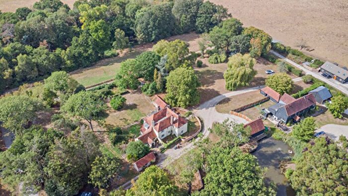 7 Bedroom Detached House For Sale In Great Gibcracks Chase, Sandon, Chelmsford, CM2