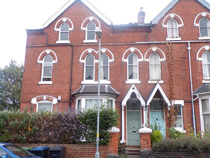 2 Bedroom Flat To Rent In Holly Road, Birmingham, B16