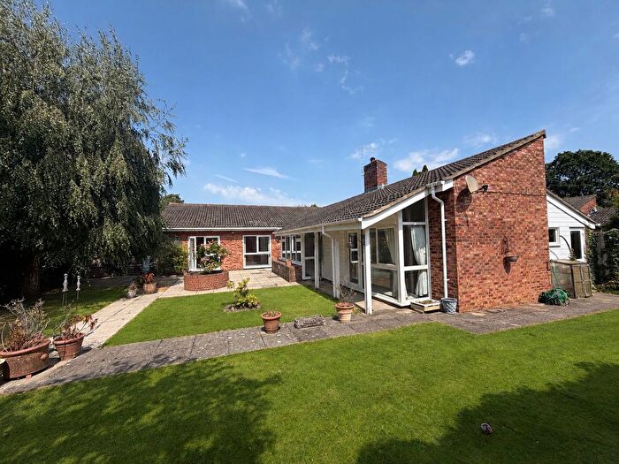 3 Bedroom Detached Bungalow For Sale In Walters Mead, Ashtead, KT21