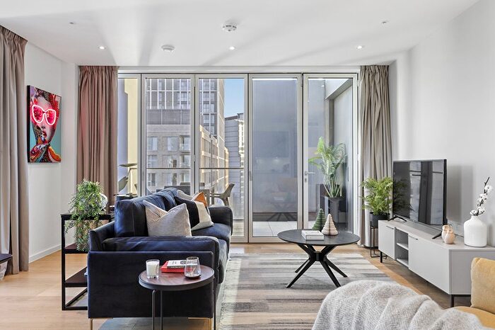 2 Bedroom Flat To Rent In , Victory Parade, London, E20