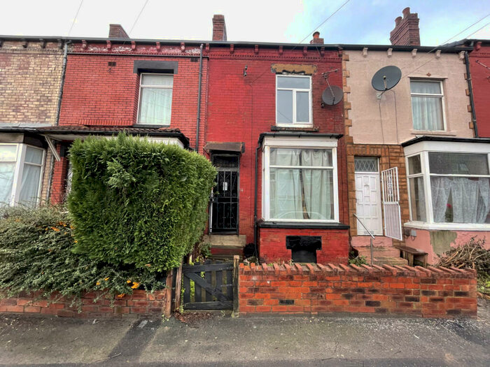 4 Bedroom Terraced House To Rent In Nowell Crescent, Leeds, West Yorkshire, LS9