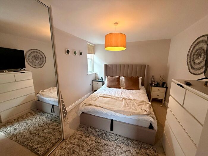 1 Bedroom Flat To Rent In Cornfield Lane, Eastbourne, BN21