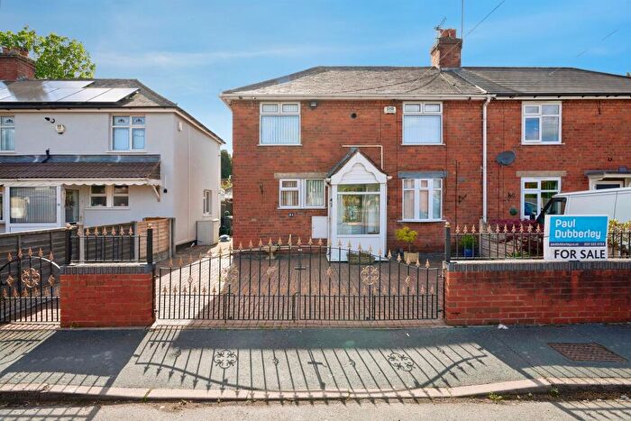 3 Bedroom Semi-Detached House For Sale In Parkes Lane, Tipton, DY4