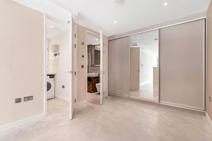 Flat For Sale In Hampshire Street, Kentish Town, NW5