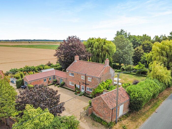 4 Bedroom Detached House For Sale In Fitton Road, Wiggenhall St. Germans, King's Lynn, PE34