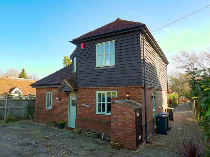 3 Bedroom Detached House For Sale In Church Lane, Chislet, Canterbury, CT3