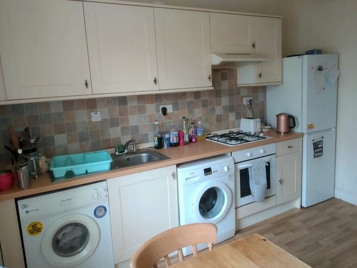 3 Bedroom Flat To Rent In Rankeillor Street, Newington, Edinburgh, EH8