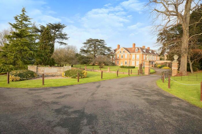 2 Bedroom Flat For Sale In Clopton House, Clopton, Stratford Upon Avon, Warwickshire CV37