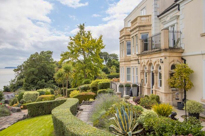 2 Bedroom Flat To Rent In Bridgeman Road, Penarth, CF64