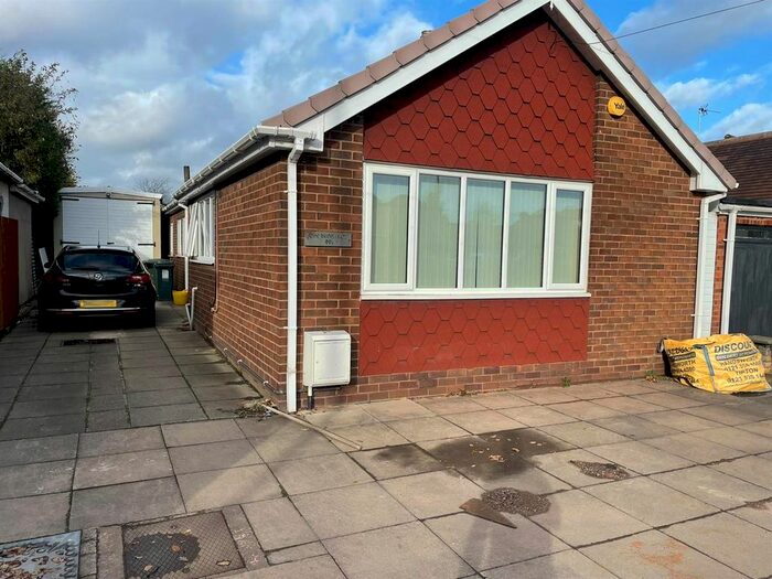 4 Bedroom Detached Bungalow To Rent In Walsall Road, Aldridge, Walsall, WS9
