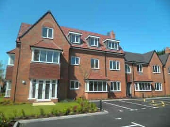 2 Bedroom Flat To Rent In Highbridge Court, Birmingham Road, Sutton Coldfield B72