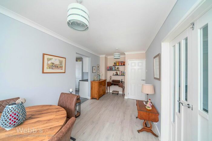 2 Bedroom Detached Bungalow For Sale In Hall Lane, Pelsall, Walsall, WS3