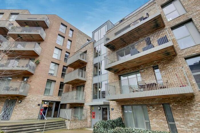 1 Bedroom Flat To Rent In New North Road, Hoxton, London, N1