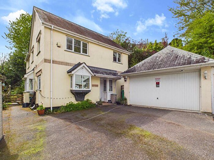 5 Bedroom House For Sale In St Austell - Spacious Detached Home, PL25