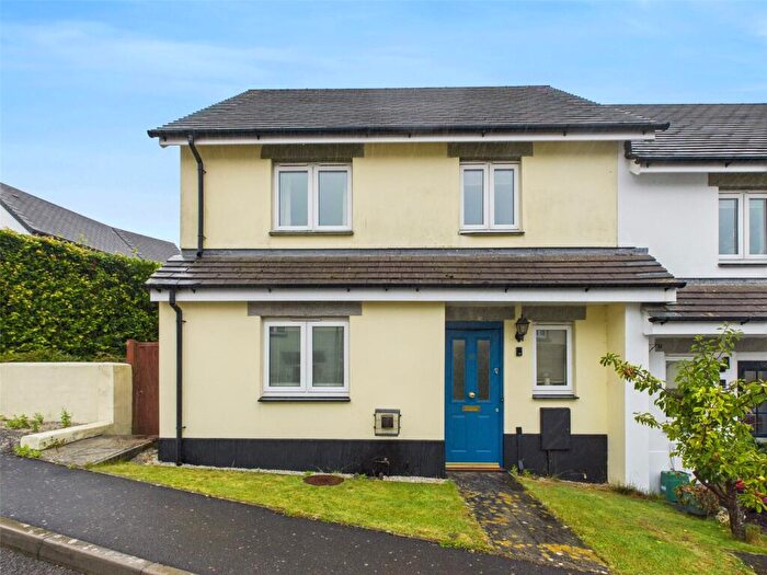 3 Bedroom End Of Terrace House For Sale In Beechwood Drive, Camelford, Cornwall, PL32