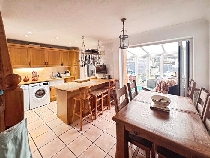 3 Bedroom Terraced House For Sale In Mierscourt Road, Rainham, Gillingham, Kent, ME8