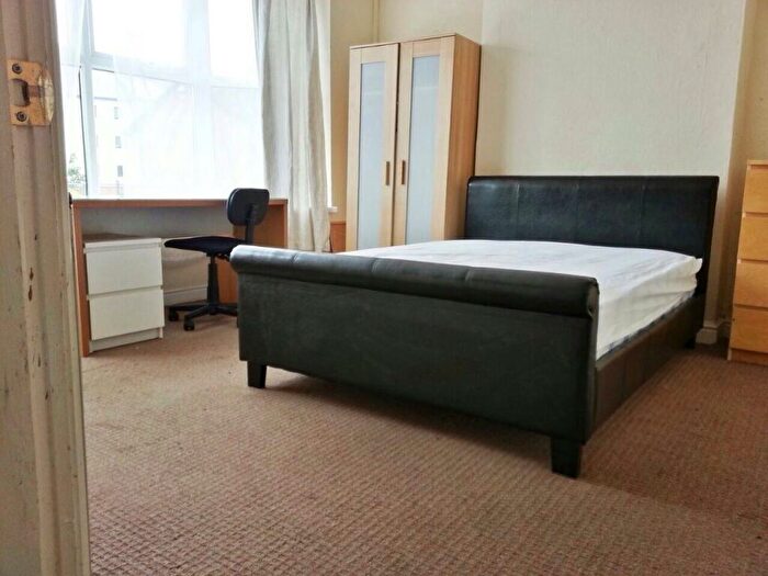 5 Bedroom End Of Terrace House To Rent In **£pppw** Faraday Road, Lenton, Nottingham, NG7