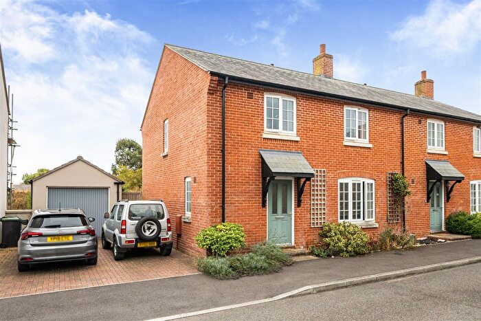 3 Bedroom Property To Rent In Malthouse Meadow, Portesham, DT3