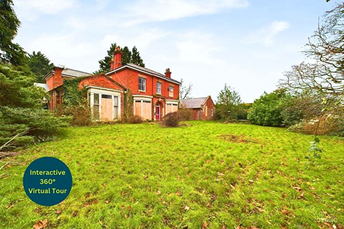 7 Bedroom Detached House For Sale In Thorn Lane, Goxhill, North Lincolnshire, DN19
