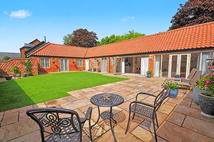 3 Bedroom Detached Bungalow For Sale In Hill Farm Court, Mears Ashby, Northampton, NN6