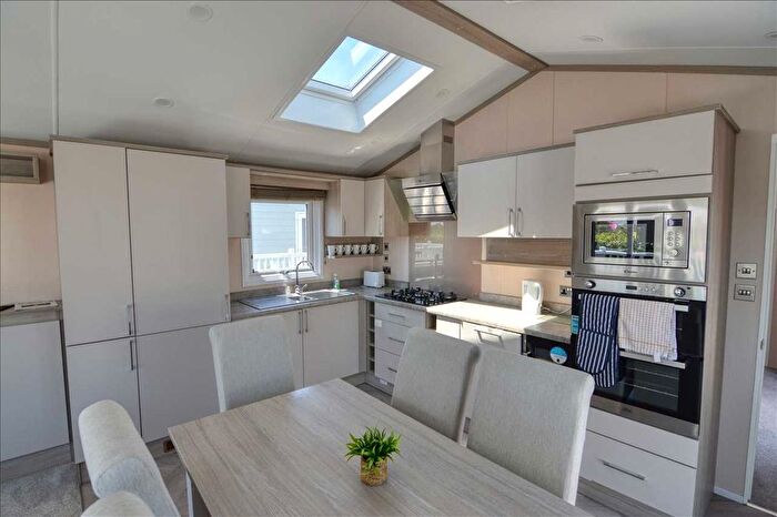 2 Bedroom Lodge For Sale In Haven Village - Artisan, Brightlingsea, CO7