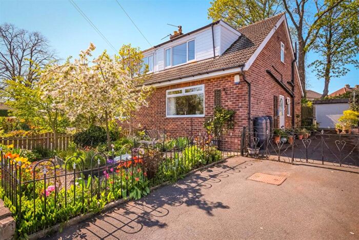 3 Bedroom Semi Detached House For Sale In Cornwall Crescent, Brighouse, HD6