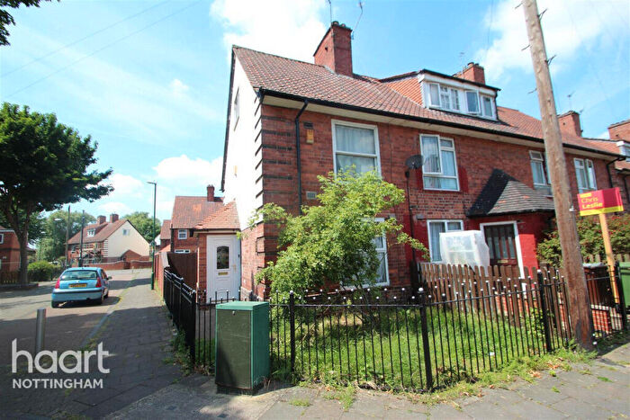3 Bedroom End Of Terrace House To Rent In Beckford Road, Nottingham, NG2