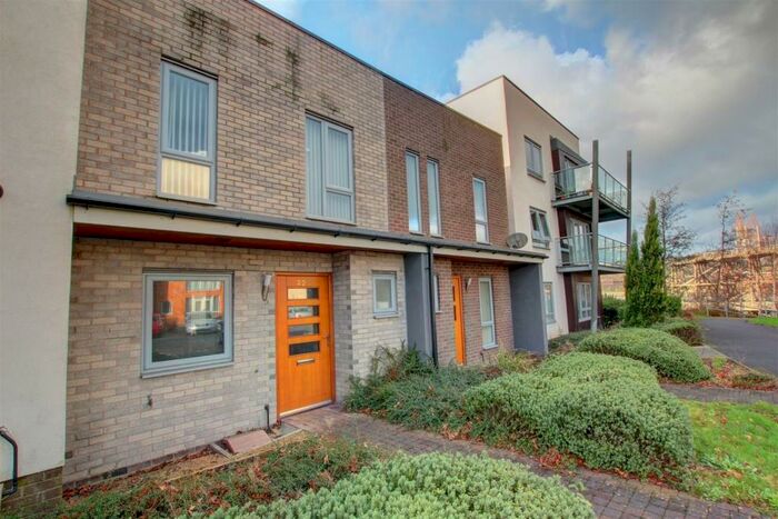 2 Bedroom Terraced House To Rent In Collingwood Courtyard, Northside, Gateshead, Tyne And Wear, NE8