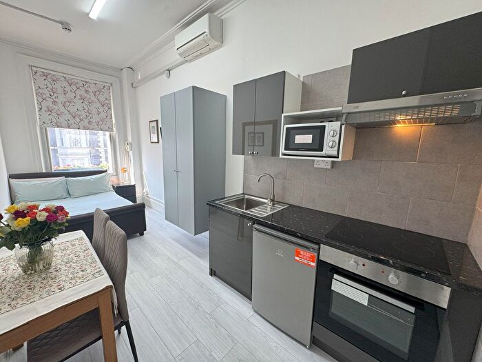 Studio To Rent In Cromwell Road, London, SW7