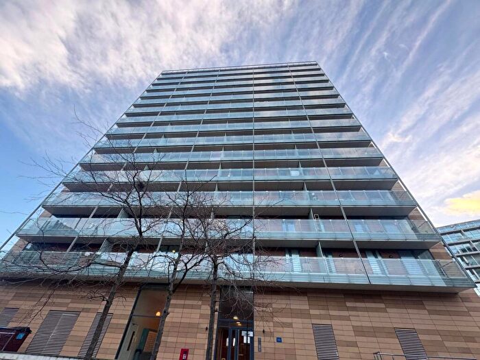 1 Bedroom Apartment To Rent In Kelso Place, Manchester, M15