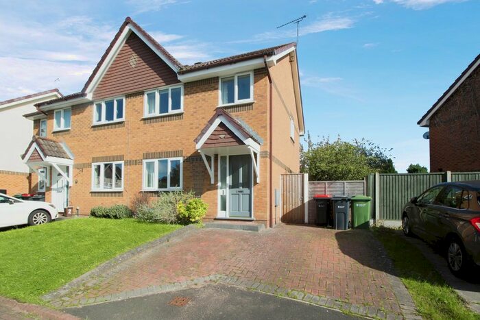 3 Bedroom Semi-Detached House To Rent In Longburgh Close, Hoole, Chester, CH2