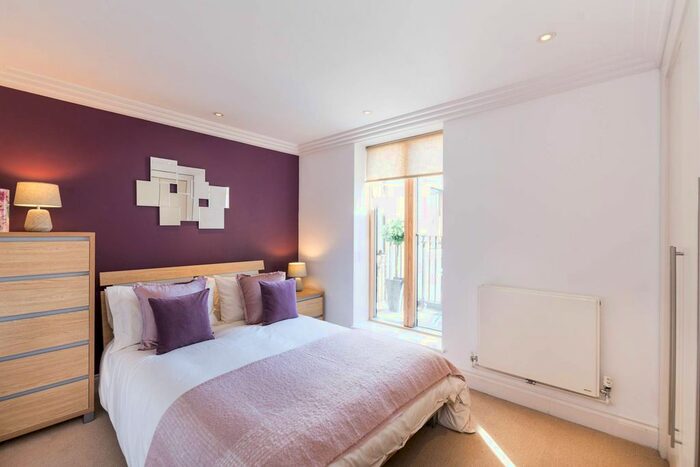 1 Bedroom Flat To Rent In Dean Ryle Street, Westminster, London, SW1P