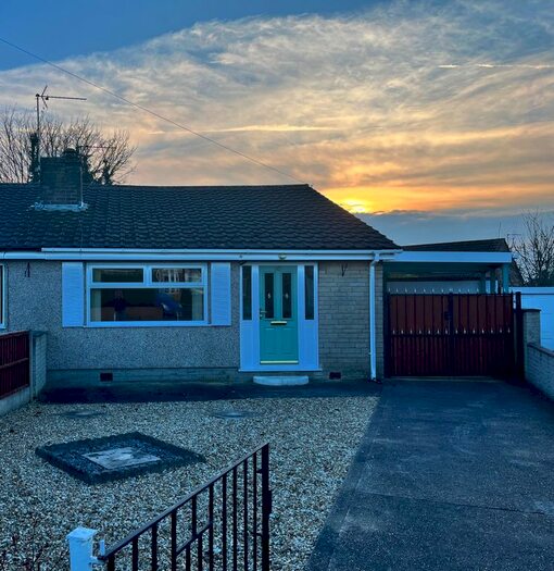 2 Bedroom Bungalow To Rent In The Oval, North Anston, Sheffield, S25