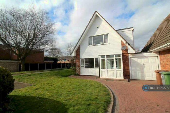3 Bedroom Detached House To Rent In Wharton Avenue, Solihull, B92