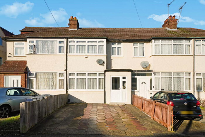 4 Bedroom Terraced House For Sale In Landseer Close, Edgware, HA8