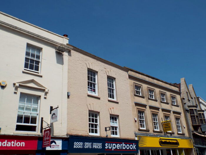 1 Bedroom Flat To Rent In High Street, Wells, BA5