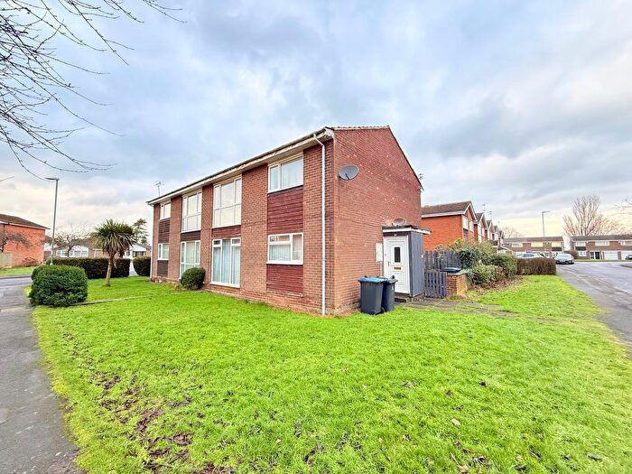 2 Bedroom Flat To Rent In Meldon Avenue, Durham, DH6