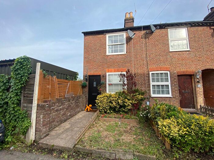 2 Bedroom End Of Terrace House To Rent In George Street, Chesham, HP5