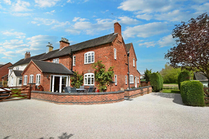 3 Bedroom Character Property For Sale In Jacksons Lane, Etwall, DE65