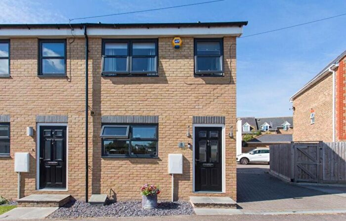 3 Bedroom End Of Terrace House To Rent In The Avenue, Margate, Kent, CT9