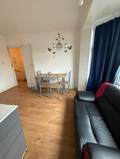 1 Bedroom Maisonette To Rent In Rosemary Avenue, Hounslow, TW4