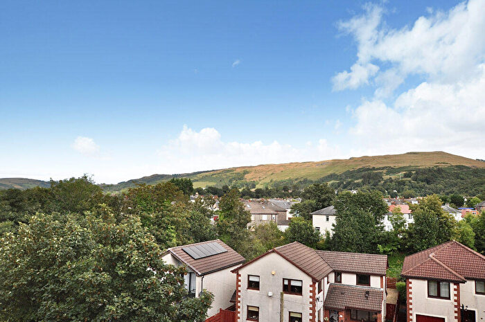 3 Bedroom Duplex For Sale In Castlebay Court, Largs, KA30