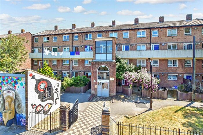 Studio For Sale In Fyning Street, Portsmouth, Hampshire, PO1