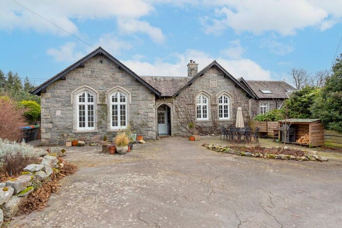 3 Bedroom Semi-Detached House For Sale In Southwick, Dumfries, DG2