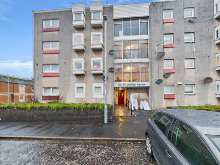 3 Bedroom Flat To Rent In George Square, Ayr, South Ayrshire, KA8