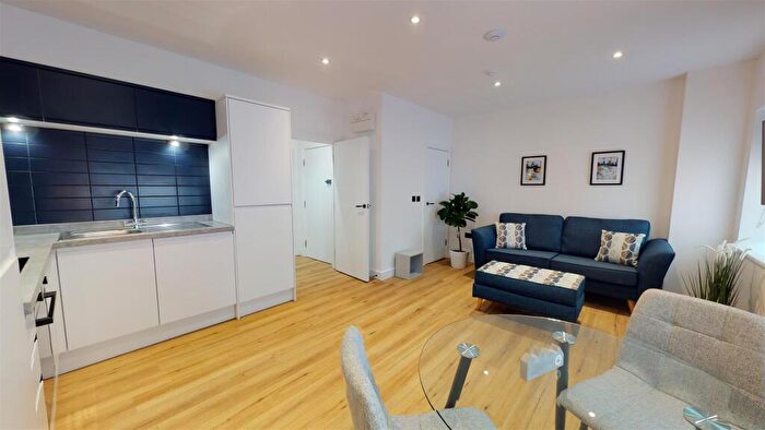 1 Bedroom Flat To Rent In Northcote Street, Roath, Cardiff, CF24
