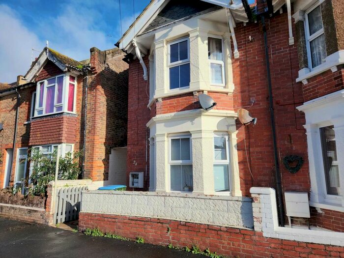 2 Bedroom Flat To Rent In Lyon Street, Bognor Regis, PO21